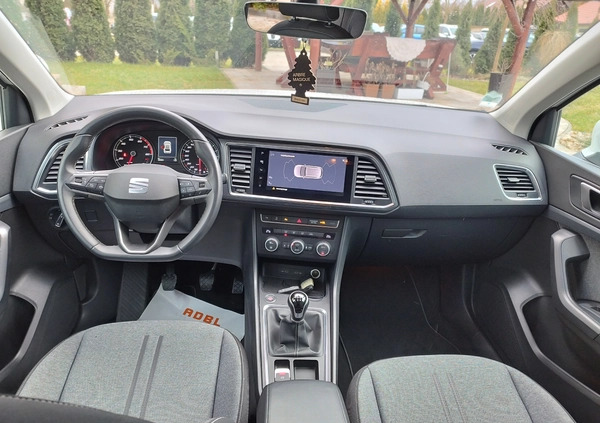 Seat Ateca cena 82900 przebieg: 39000, rok produkcji 2021 z Staszów małe 301